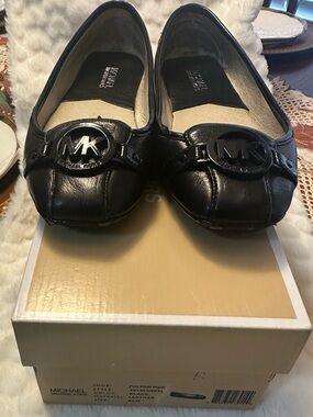 Michael Kors Black Leather MK Logo Ballet Flats